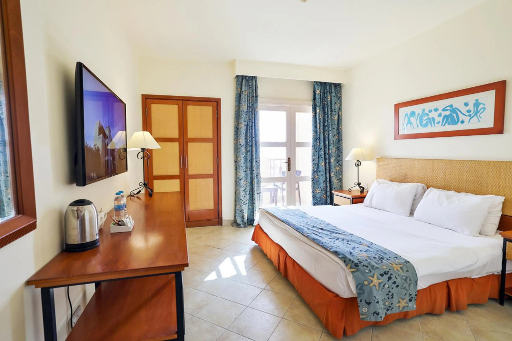 Marina Plaza Hotel, Tala Bay
