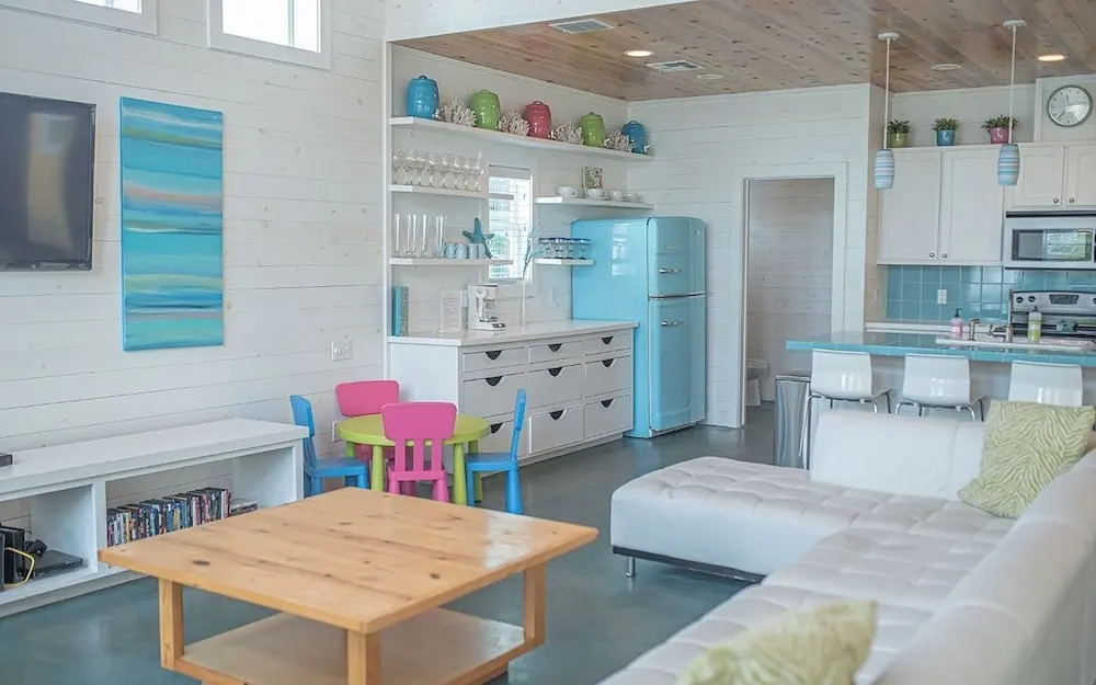 RePhil CanTina - 3 Br Home