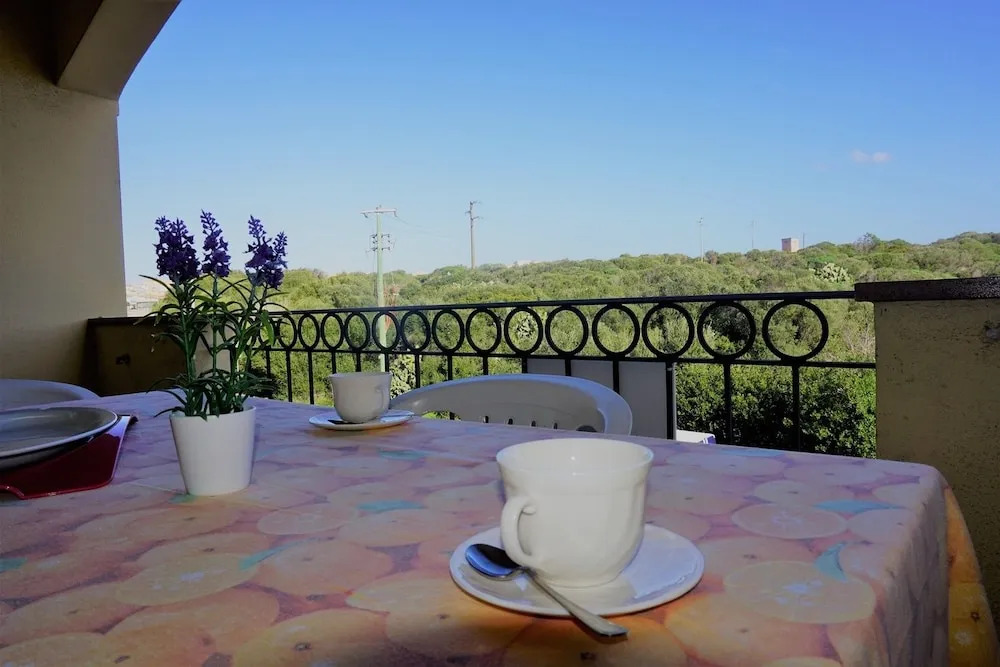 Lampara Apartments
