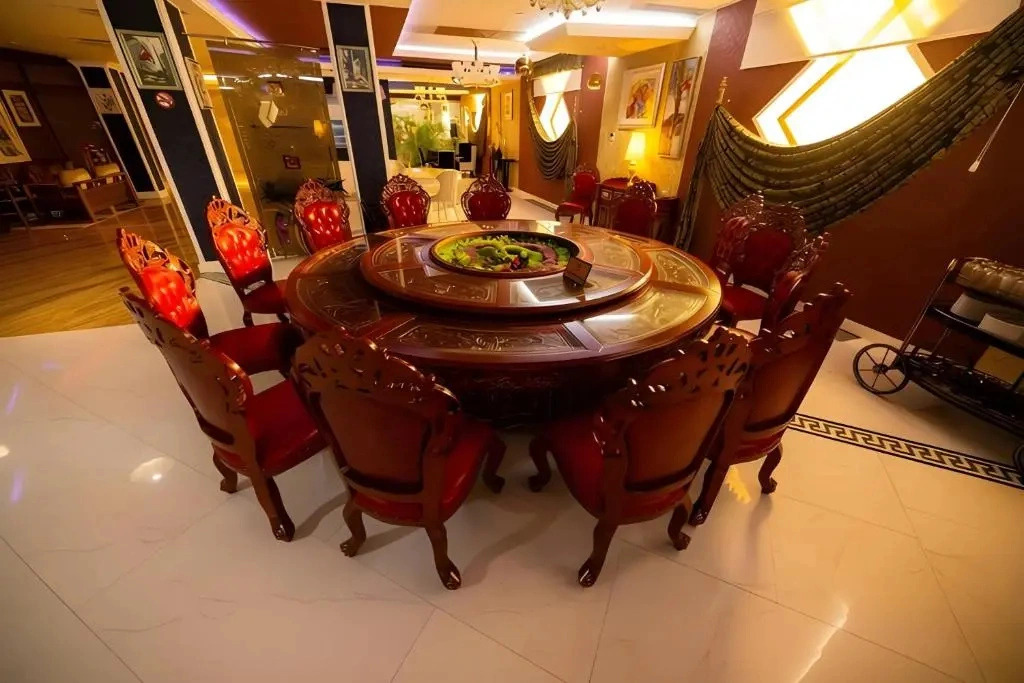 Курортный отель Mariana Trench Hotel and SPA