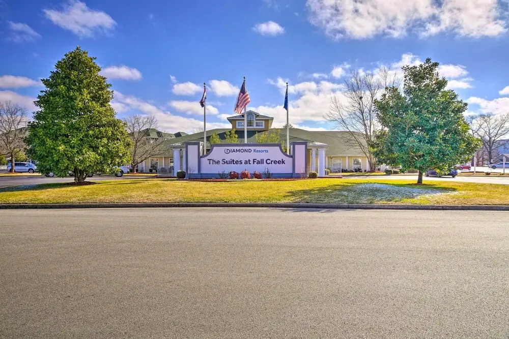 Condo w/ Family Amenities, 3 Mi to Branson Strip!