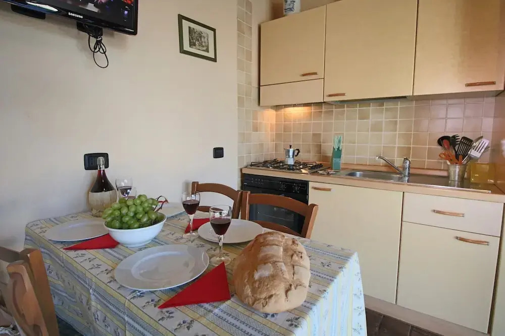 Cottage in Todi with Pool and Terrace