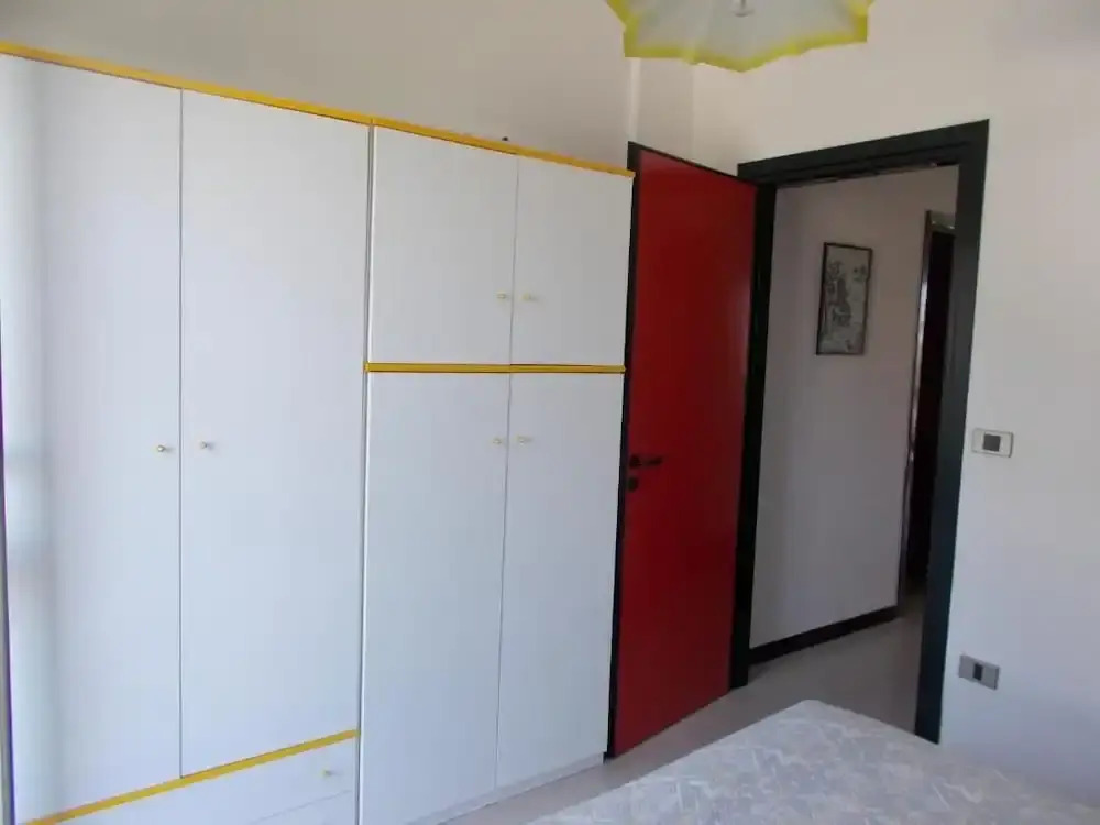 Comfortable Apartment Near the Beach