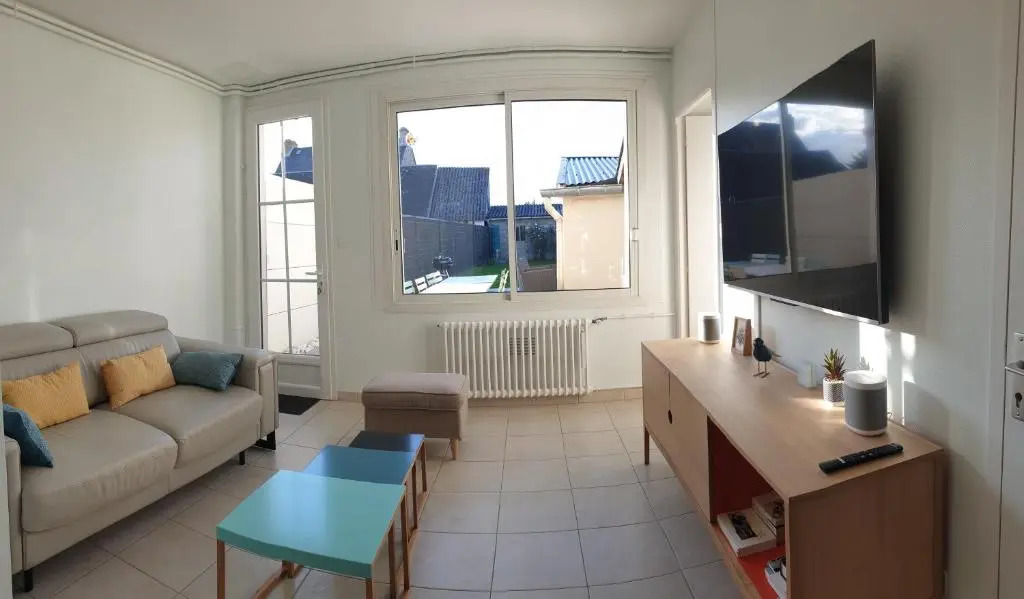 Maison de Ville Situee a 8 Kms du Mont St Michel