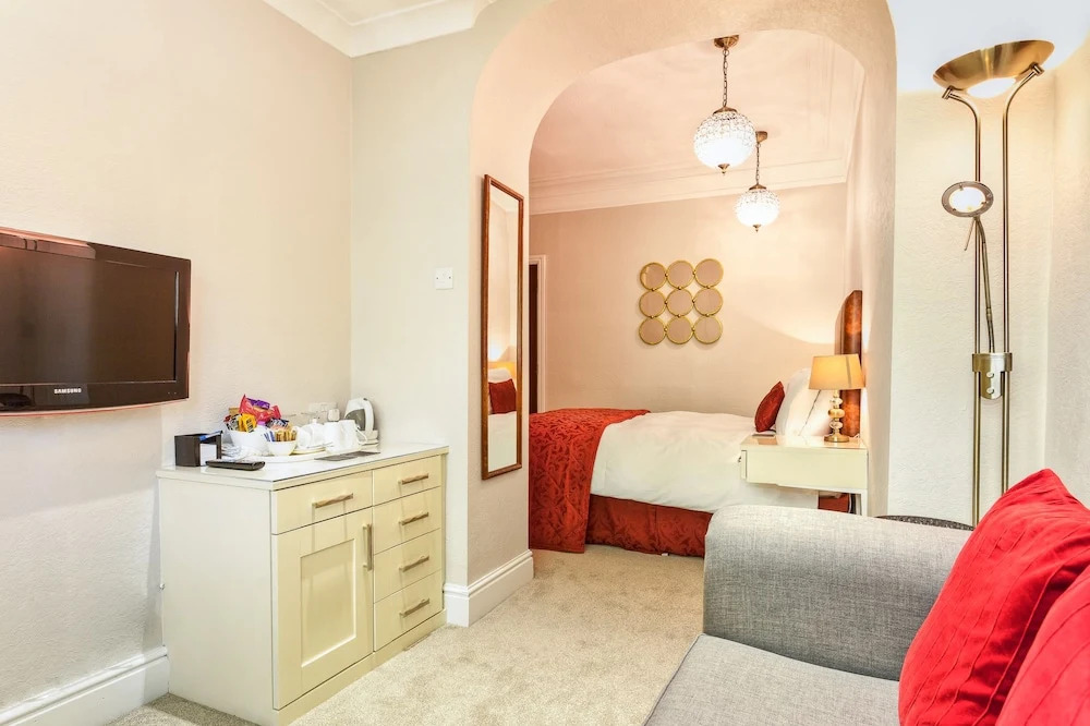 The Glen Guest House