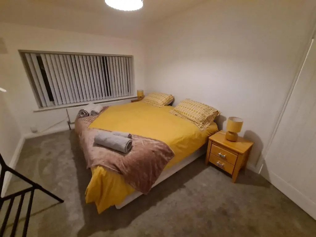 beautiful modern three-bedroom semi detached house