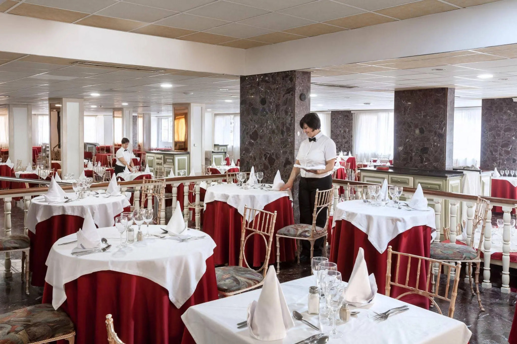 HC Hotel Magec