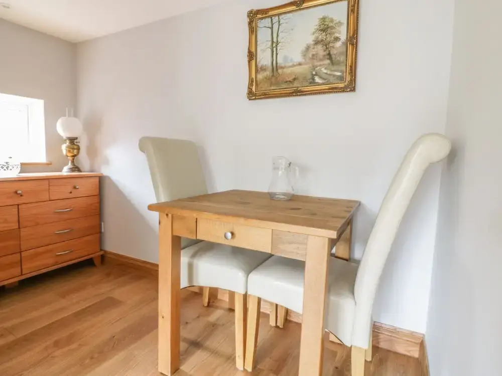 2 Hillside Cottages, Kirton