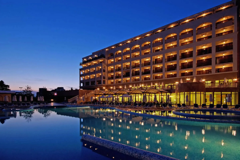 SOL by Meliá Nessebar Mare All Inclusive