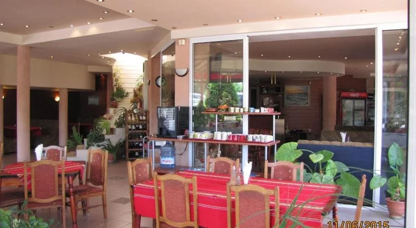 Paris Hotel