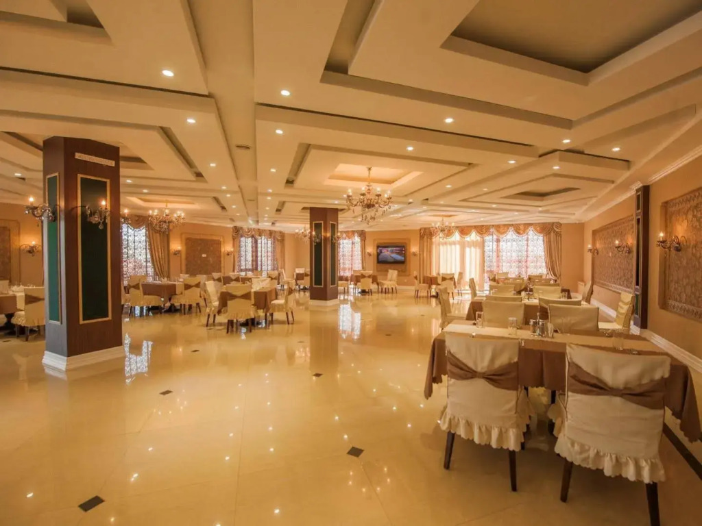 Soyol Hotel