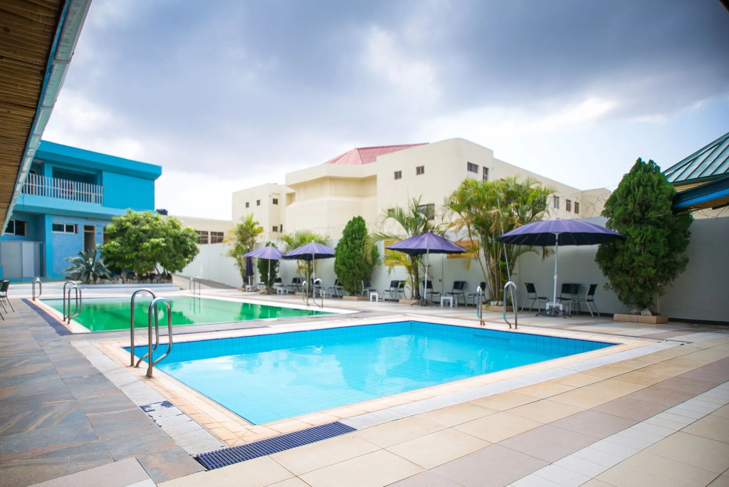 Erata Hotel