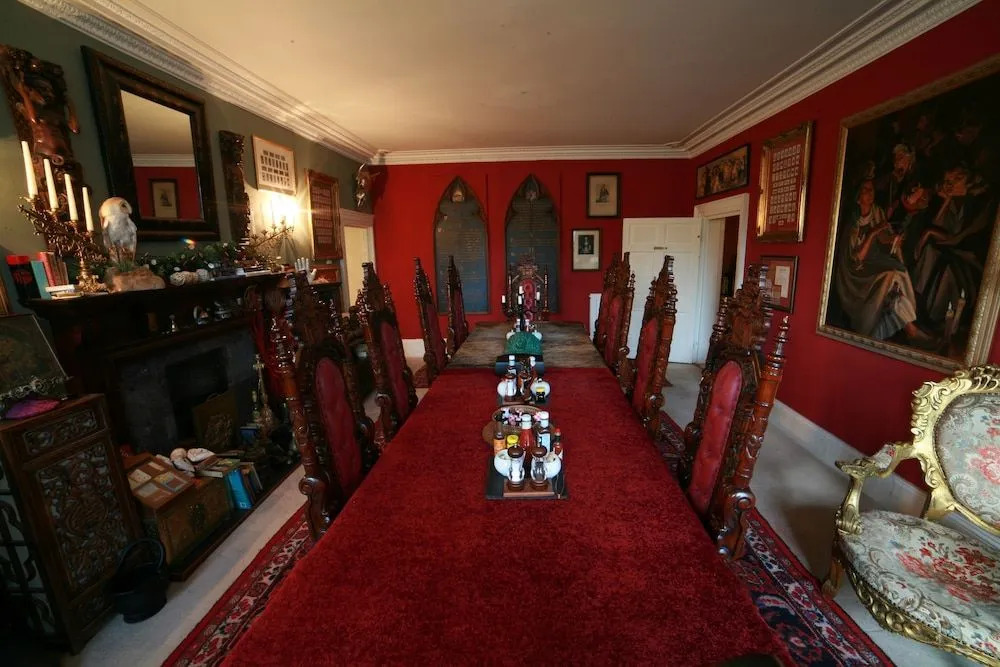 The Covenstead