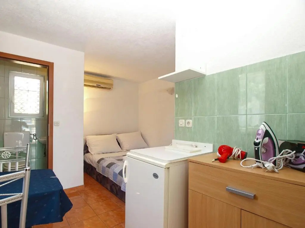 Apartment Lavender 700