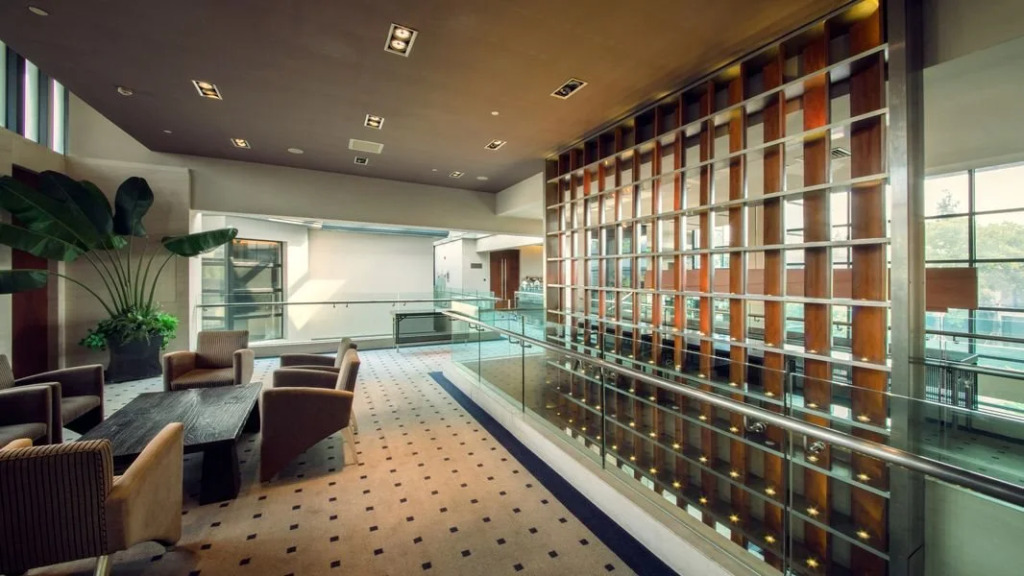 G.Garden Hotel