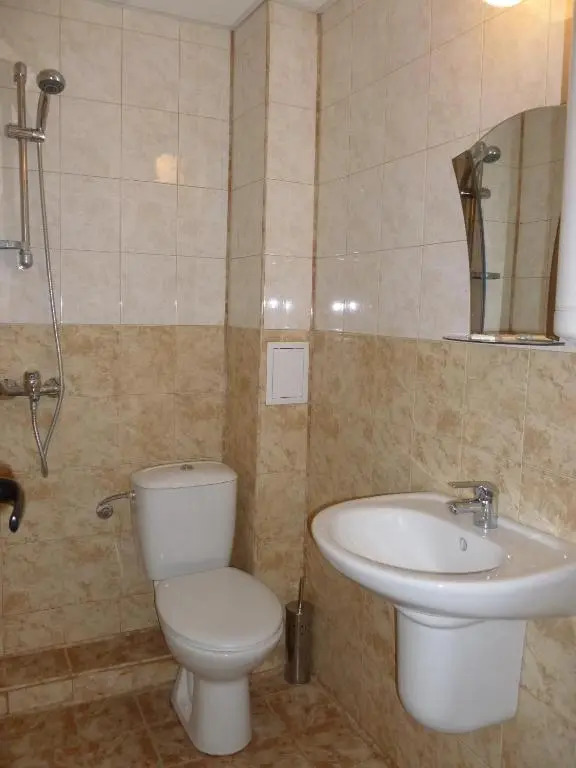 Tonus Guest House