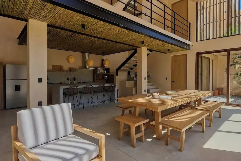 Casa Cambria