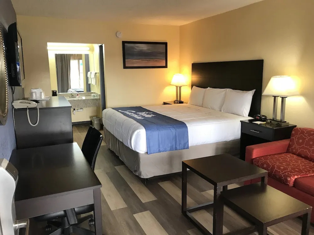 Days Inn Greensboro Airport