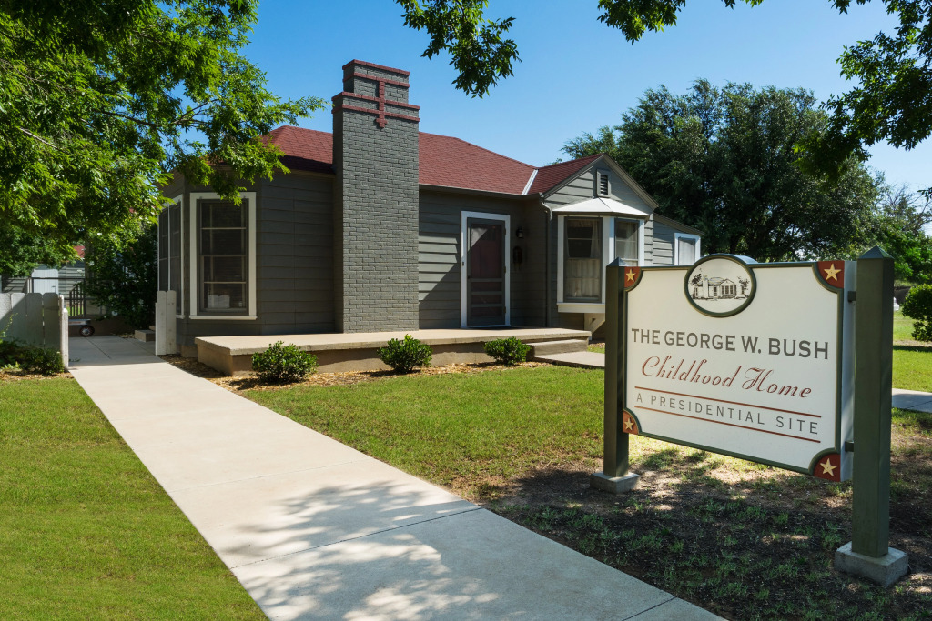 Holiday Inn Express & Suites Midland South I-20 by IHG