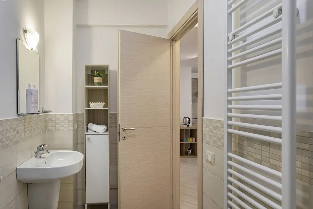 Comfy Apartment Near the Harbor by Wonderful Italy