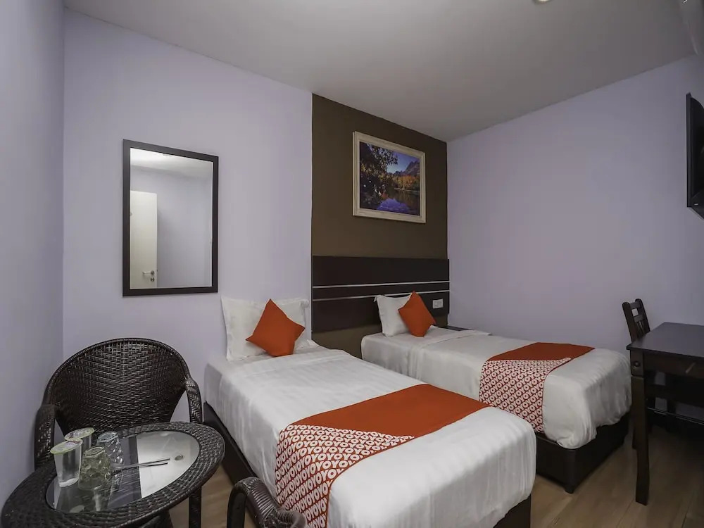 OYO 1043 Get Inn Hotel Sendayan