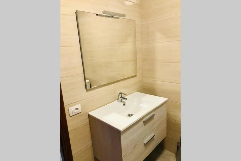 Stylish and private 1 bed apartment in San Eugenio