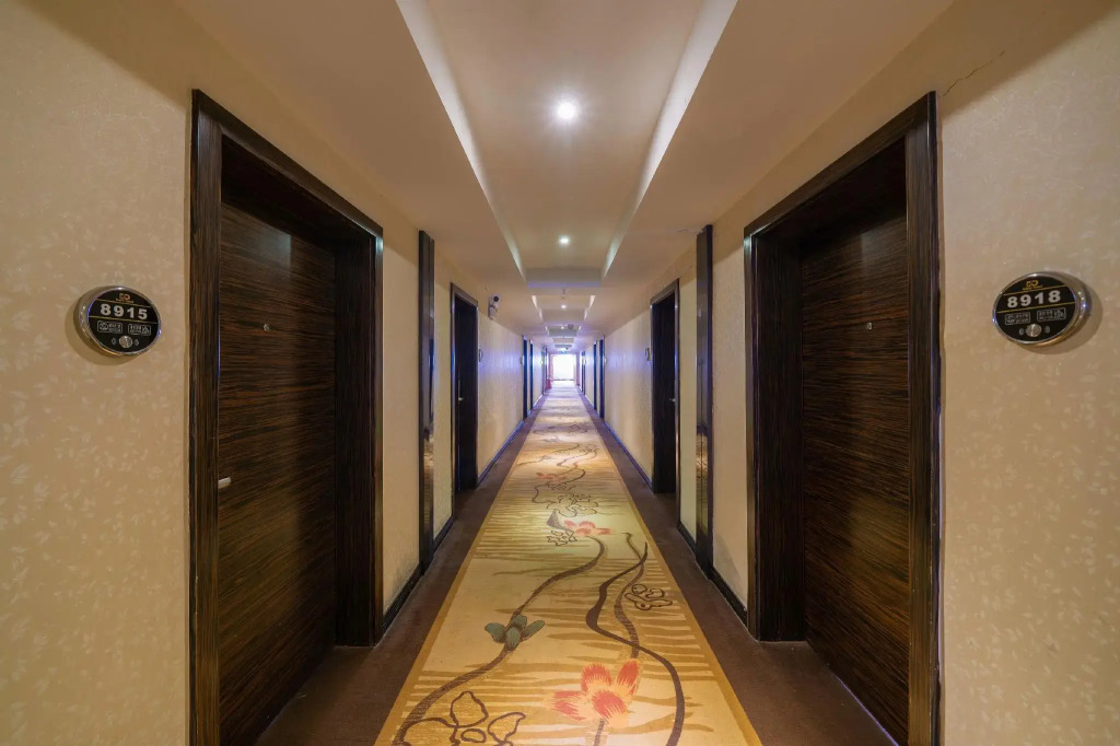 Katie Hotel (Nanning Anji Avenue 33 Middle Metro Station)