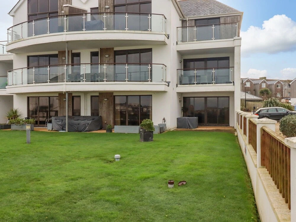 47 Bredon Court