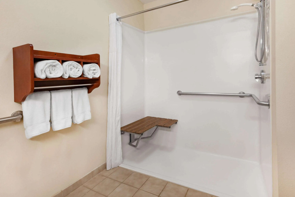 Days Inn by Wyndham Altavista