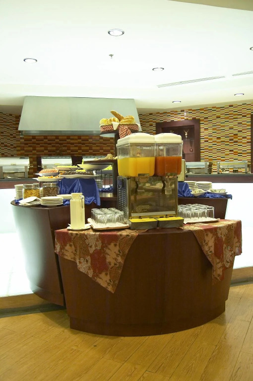 Hotel Gran Puri Manado