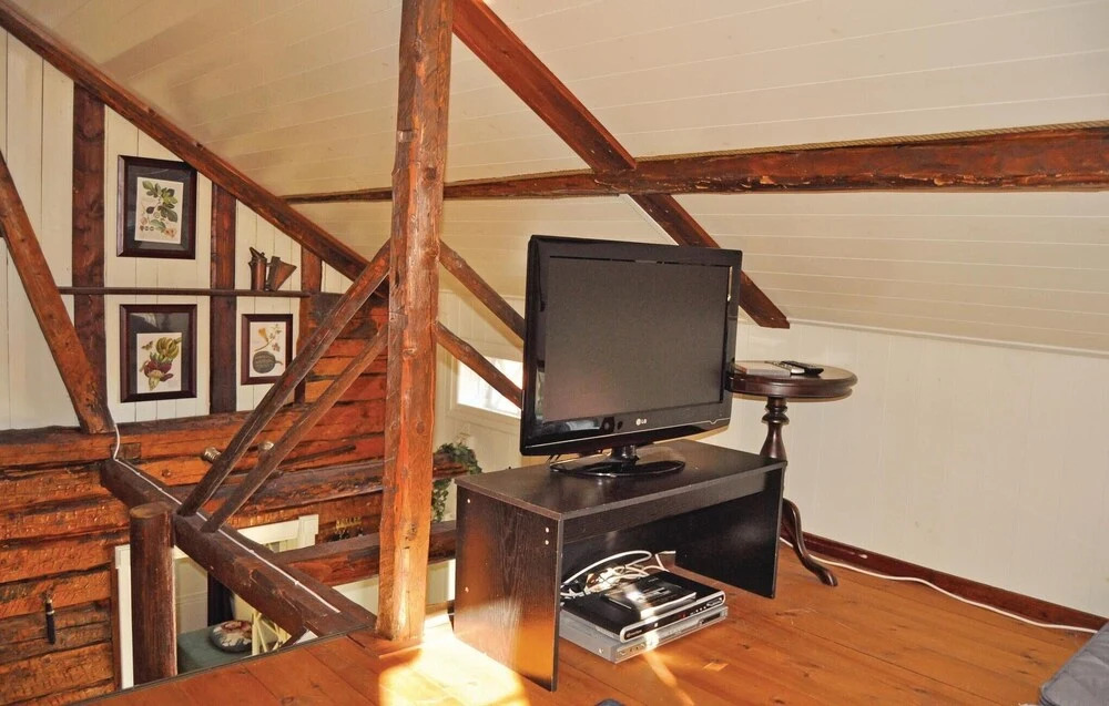 Nice Home in Mellerud With 2 Bedrooms