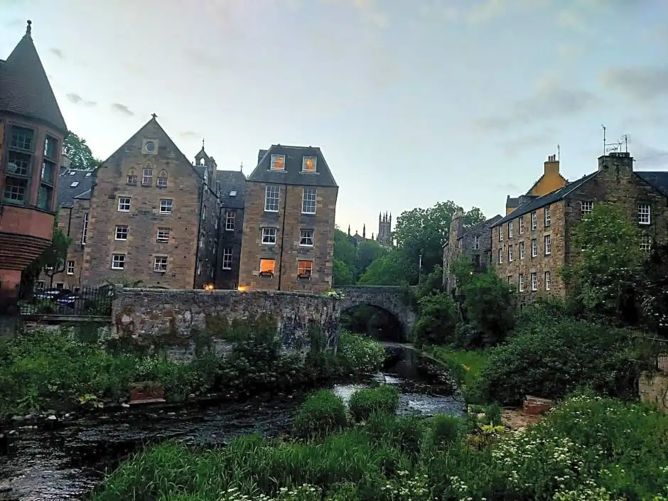 Dean Village Cottage