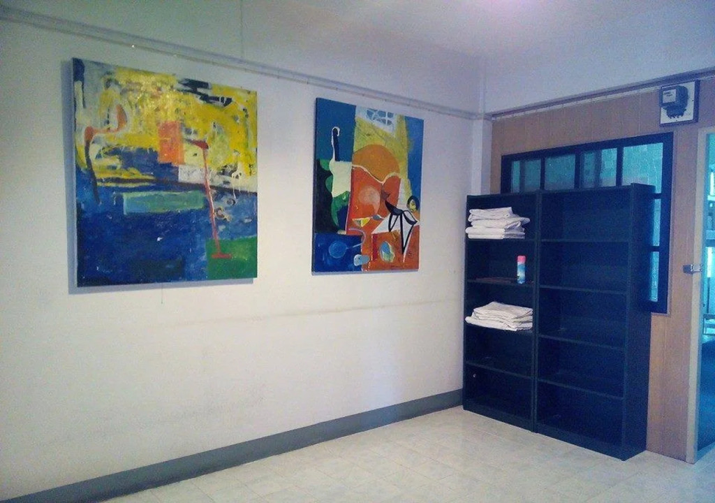 The Living Place 1 - Hostel