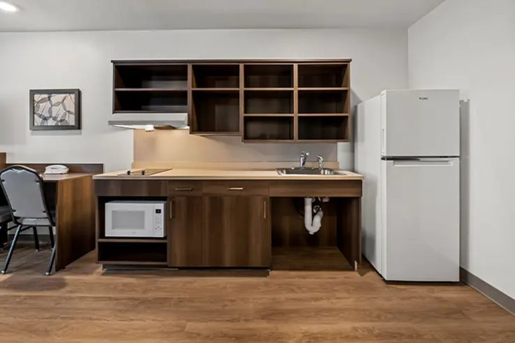 Woodspring Suites Loves Park Rockford