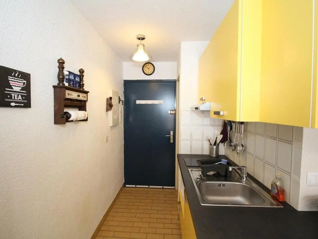 Appartement Balaruc-les-Bains, 1 pièce, 2 personnes - FR-1-553-100