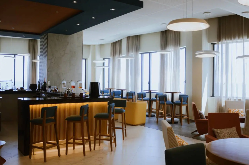 Grand Aston Habana