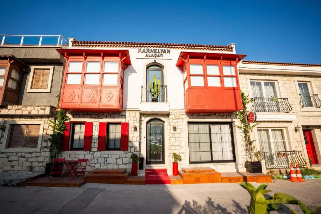 Karnelyan Alaçatı