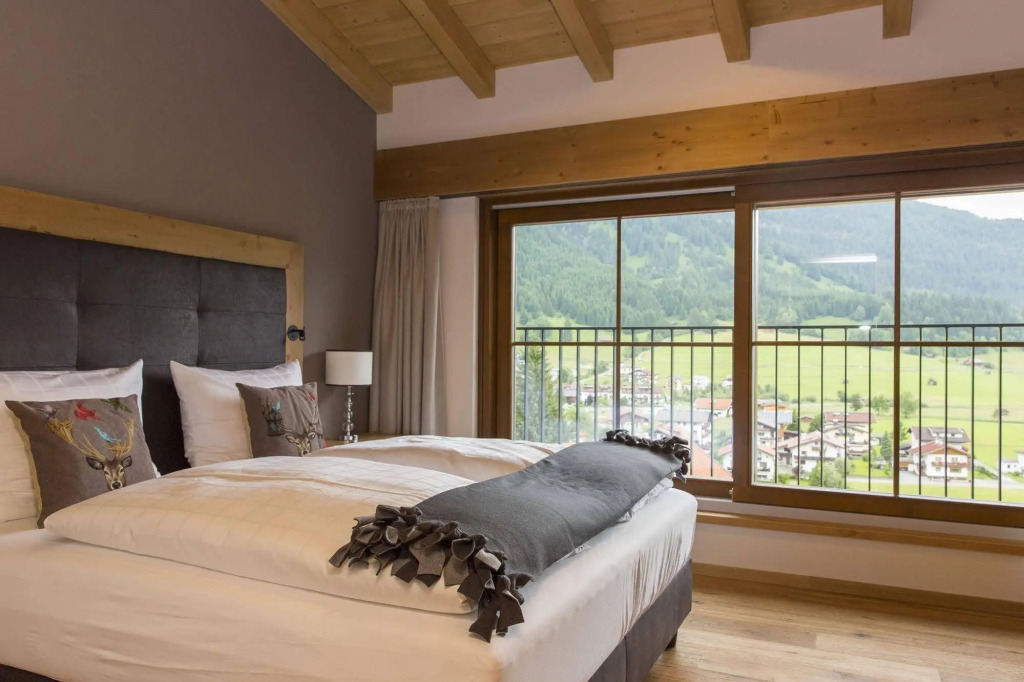 PUR Suites & Chalets