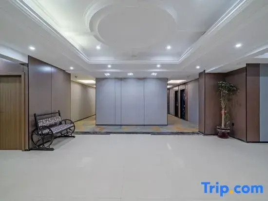 Taizhou Chaoran Pavilion Hotel