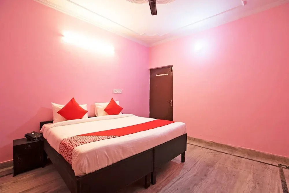 Shree G Palace by OYO Rooms