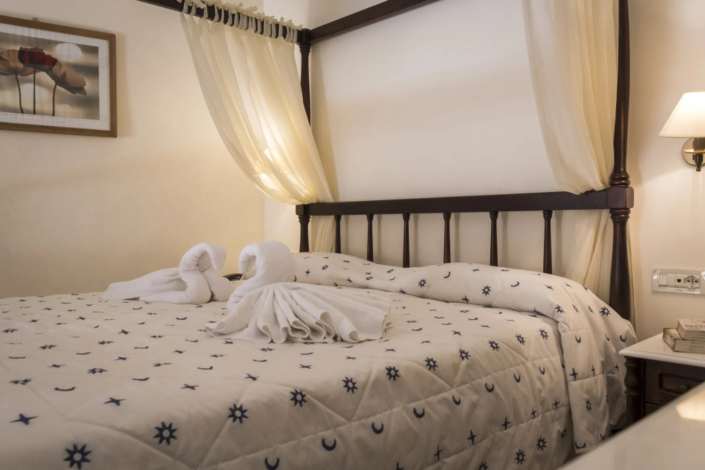 Spilia Village Hotel & Villas