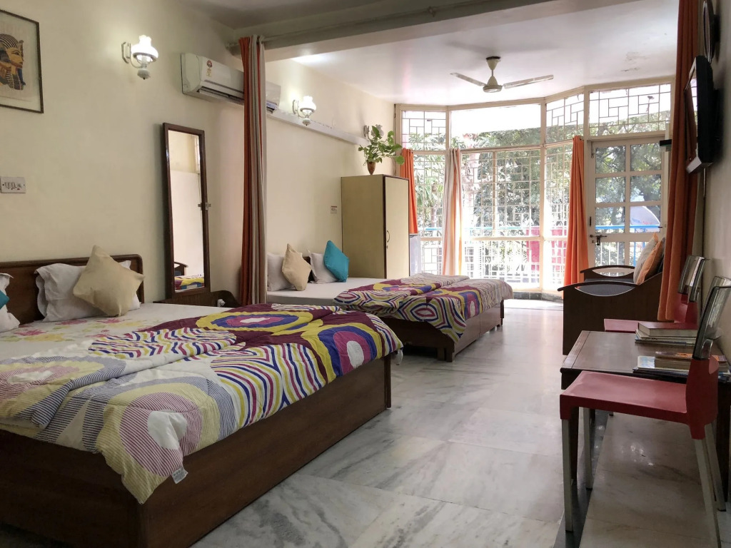 Sailors Home - C6, Vasant Kunj