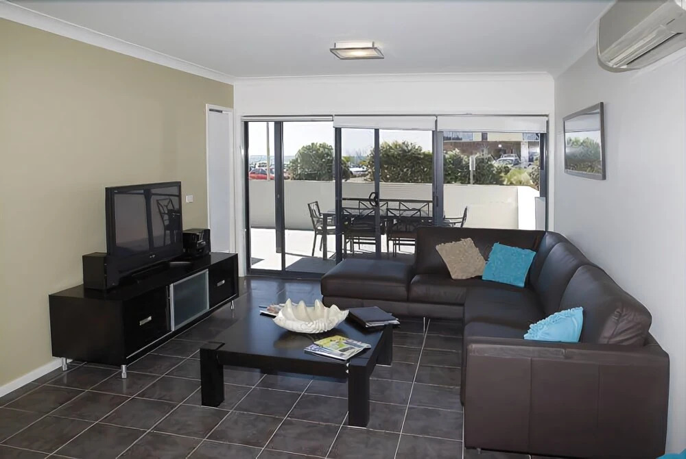 Beach House Mollymook