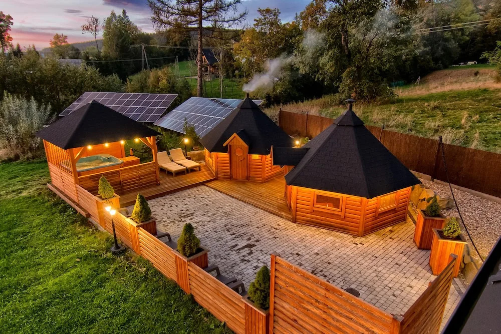 Willa Królewska - Wellness SPA - widokowe Pokoje i Apartamenty