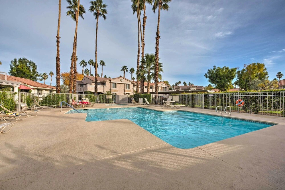 Patio & Pool Access! Mtn-view Palm Springs Escape