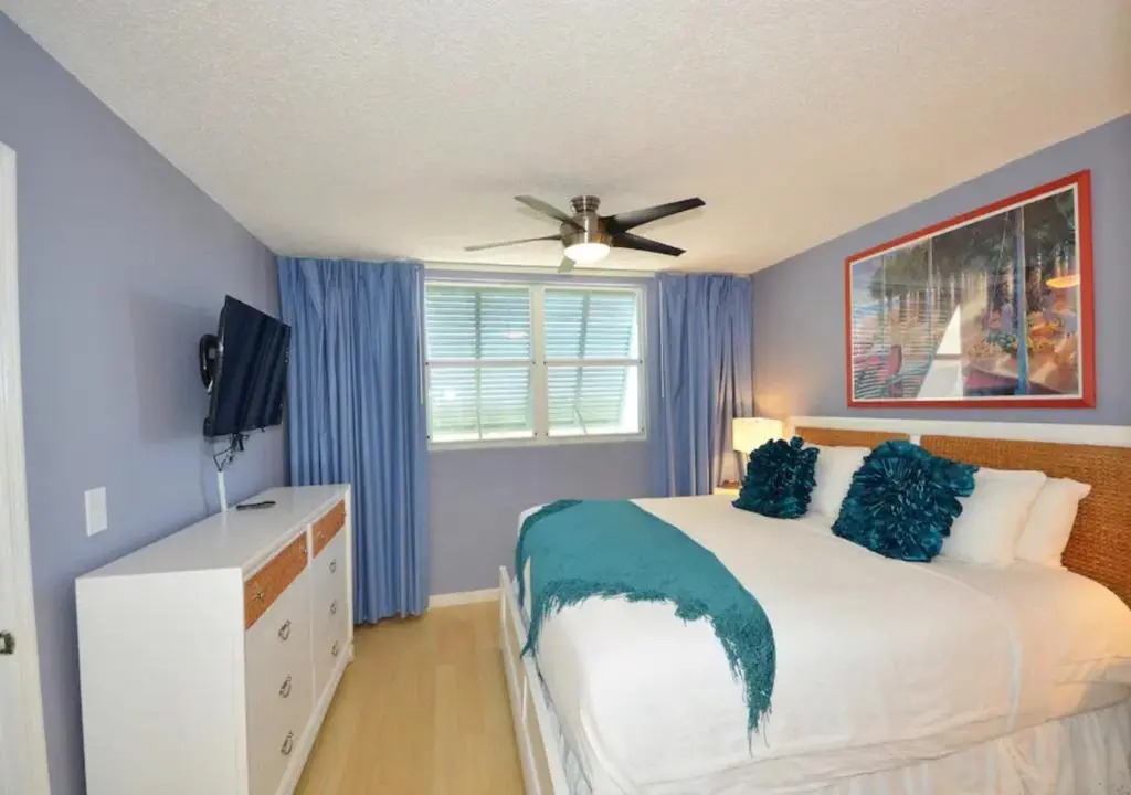Sunrise Suites by TO