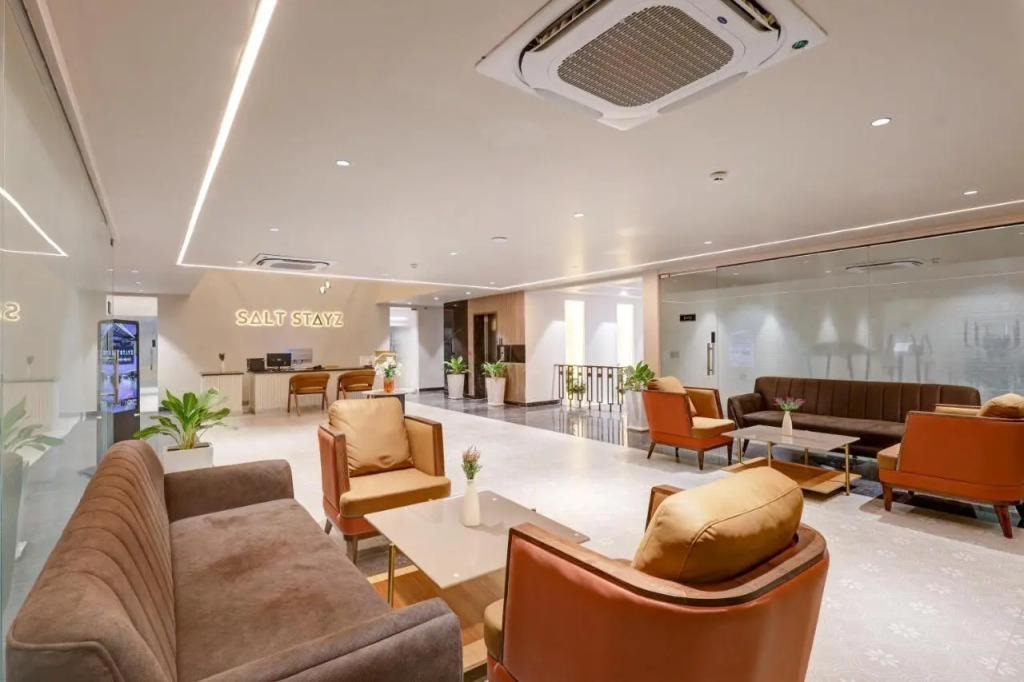 Saltstayz Premier – Golf Course Road & Sector 42
