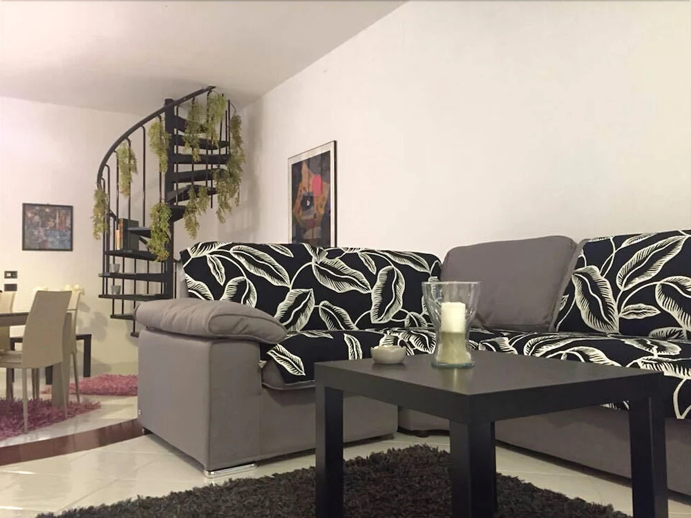 Al Civico 9 Apartment