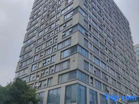 Candy House Boutique Homestay (World Trade Diamond Apartment)