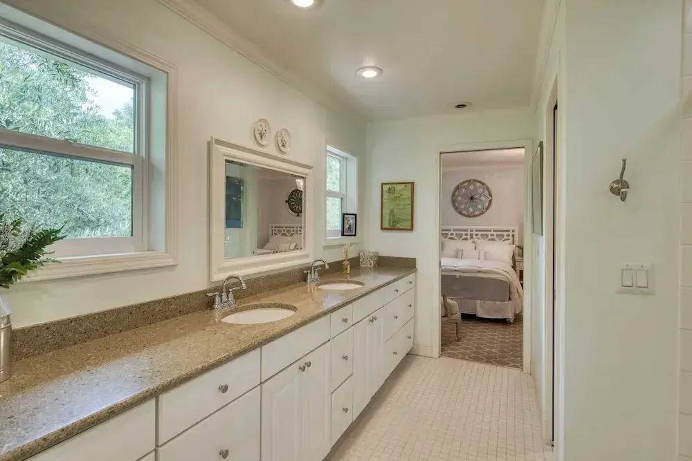 Glen Ellen Escape by Avantstay 5BR Retreat w/ Pool, Hot Tub, Hammocks & Vineyard Views